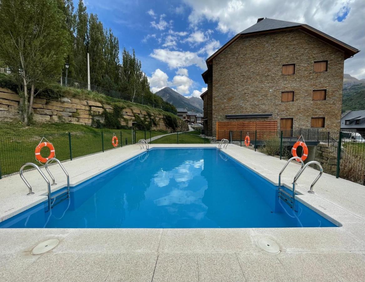 Santa Maria De Panticosa Lägenhet Exteriör bild